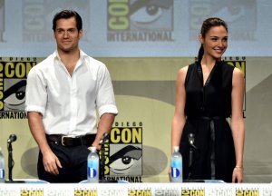 El TUDUM de Netflix contará con Chris Hemsworth, Henry Cavill, Gal Gadot y muchos artistas más