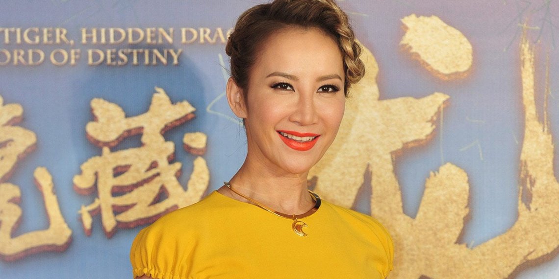 Falleció Coco Lee, cantante que formó parte de Mulán