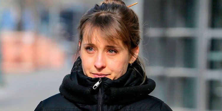 Tras dos años en prisión por tráfico sexual, Allison Mack recuperó su libertad