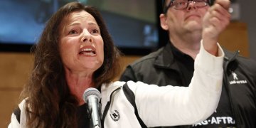 Fran Drescher: “Hollywood sin nosotros, no existiría”