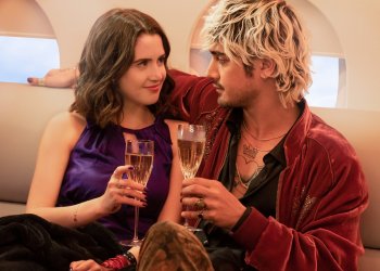 Cómo es Choose Love, la película interactiva de Netflix