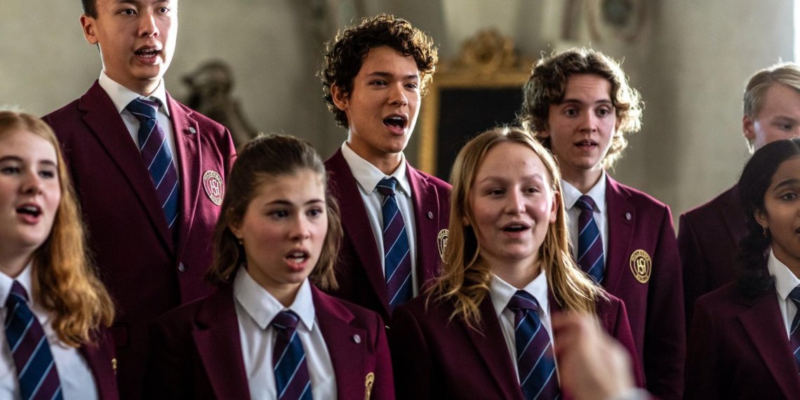 Una serie sueca sobre el primer amor es tendencia en Netflix