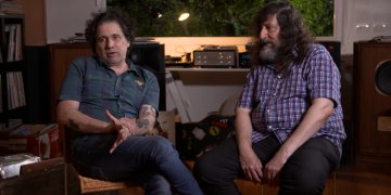 Reseña de “Llamen a Joe”, un documental entre notas legales y acordes de rock