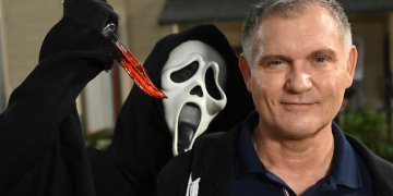 El grito de los fans: El creador de ‘Scream’ exige la vuelta de Neve Campbell, “¡Qué le paguen!”