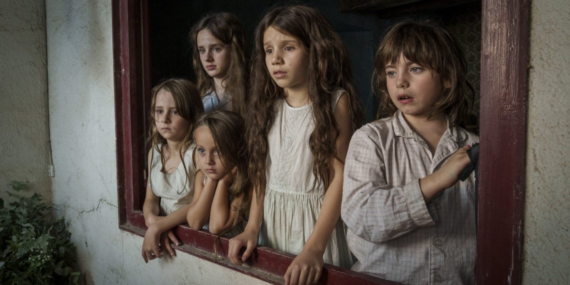 ‘La Mesías’: Los Javis se consolidan como profetas de la ficción con un salto apabullante