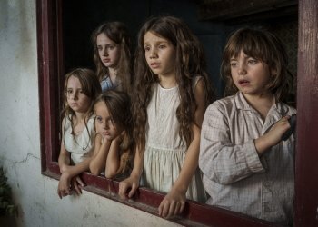 ‘La Mesías’: Los Javis se consolidan como profetas de la ficción con un salto apabullante