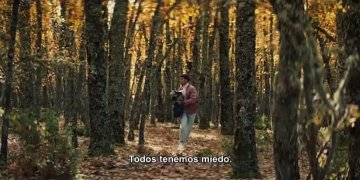 Star+ presentó el tráiler de “Hay algo en el bosque”