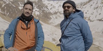 El director de La sociedad de la nieve eligió su favorita para el Oscar