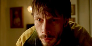 Tras la entrevista de su acosadora, habló el creador de Bebé Reno