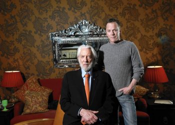 Kiefer Sutherland despidió a su padre con un sentido mensaje