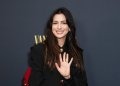 El posteo de Anne Hathaway con un actor argentino que revolucionó las redes