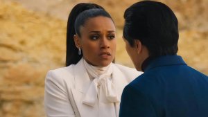 Ke Huy Quan y Ariana DeBose deslumbran en el primer tráiler de 'Amor Explosivo'