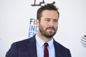 El curioso regalo que Armie Hammer recibió de su madre en su cumpleaños