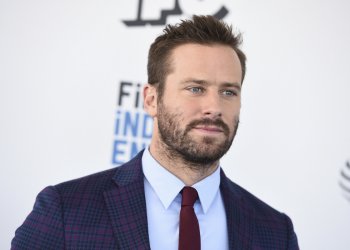 El curioso regalo que Armie Hammer recibió de su madre en su cumpleaños