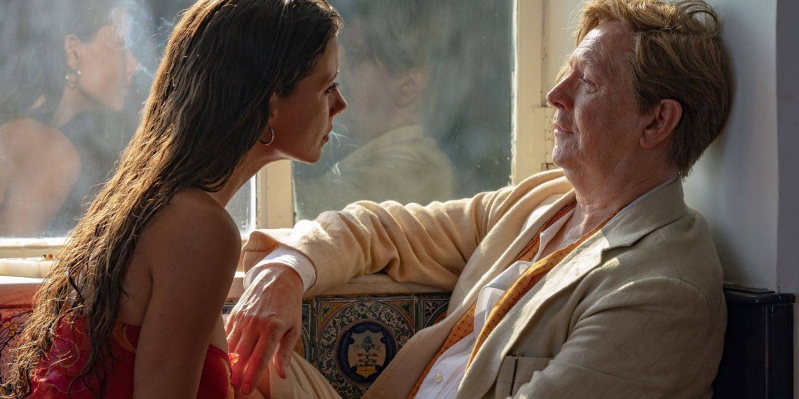 Parthenope: Una historia napolitana que se pierde en su propia belleza