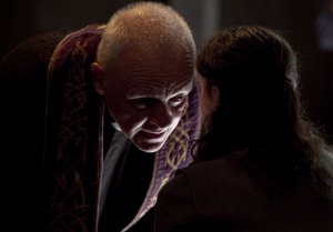 El film de terror de Anthony Hopkins que está causando furor en Disney+