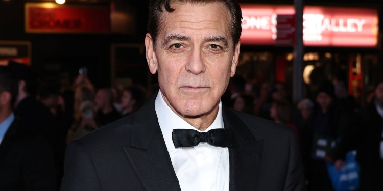 Una mujer fue estafada por un falso George Clooney