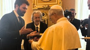 Al Pacino la primera estrella de Hollywood que visitó al papa León XIV