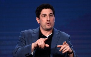 Jason Biggs reveló cómo la escena más icónica de American Pie sigue afectando su vida