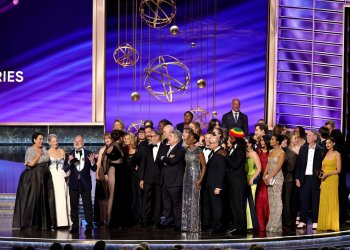 Los Premios Emmy 2025 se entregaron con The Pitt, The Studio y Adolescence como las grandes ganadoras de la noche de Los Ángeles.