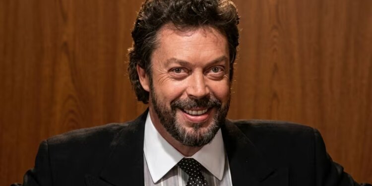 La película que Tim Curry creyó que arruinaría su carrera y hoy es de culto