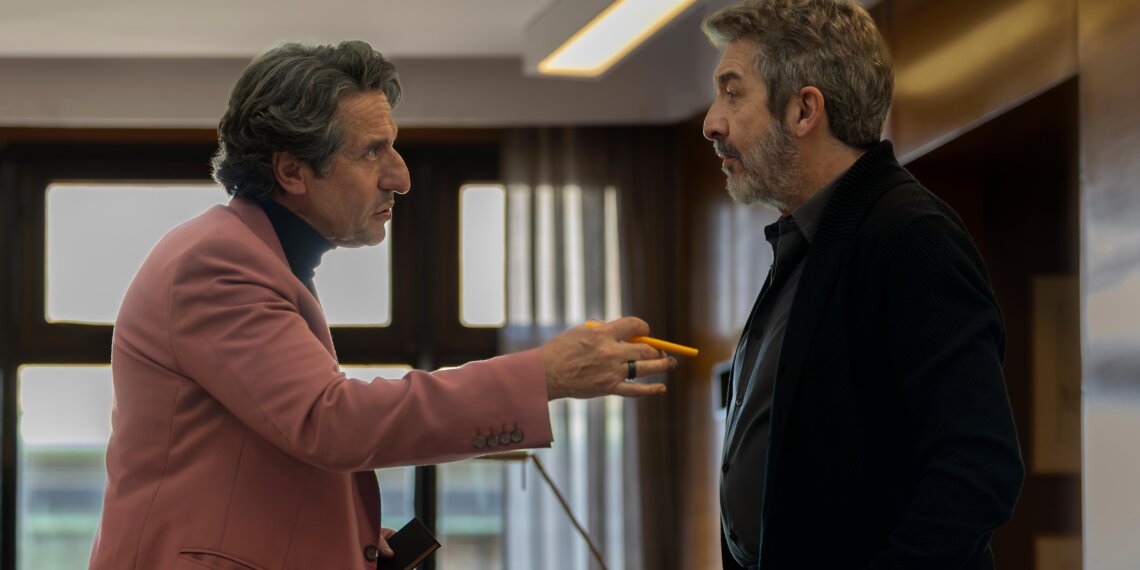 "Lo dejamos acá": Ricardo Darín y Diego Peretti sostienen un thriller psicológico irregular gracias a su química en pantalla